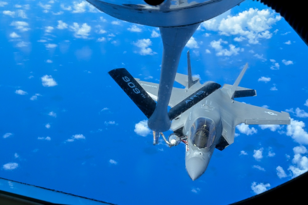 909th powers U.S. Navy, U.S. Marine Corps during large force exercise