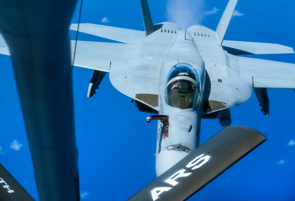 909th powers U.S. Navy, U.S. Marine Corps during large force exercise