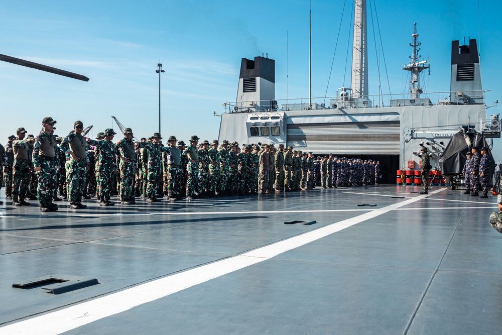 Super Garuda Shield 25: KRI Makassar (MKS 590) departs Jakarta