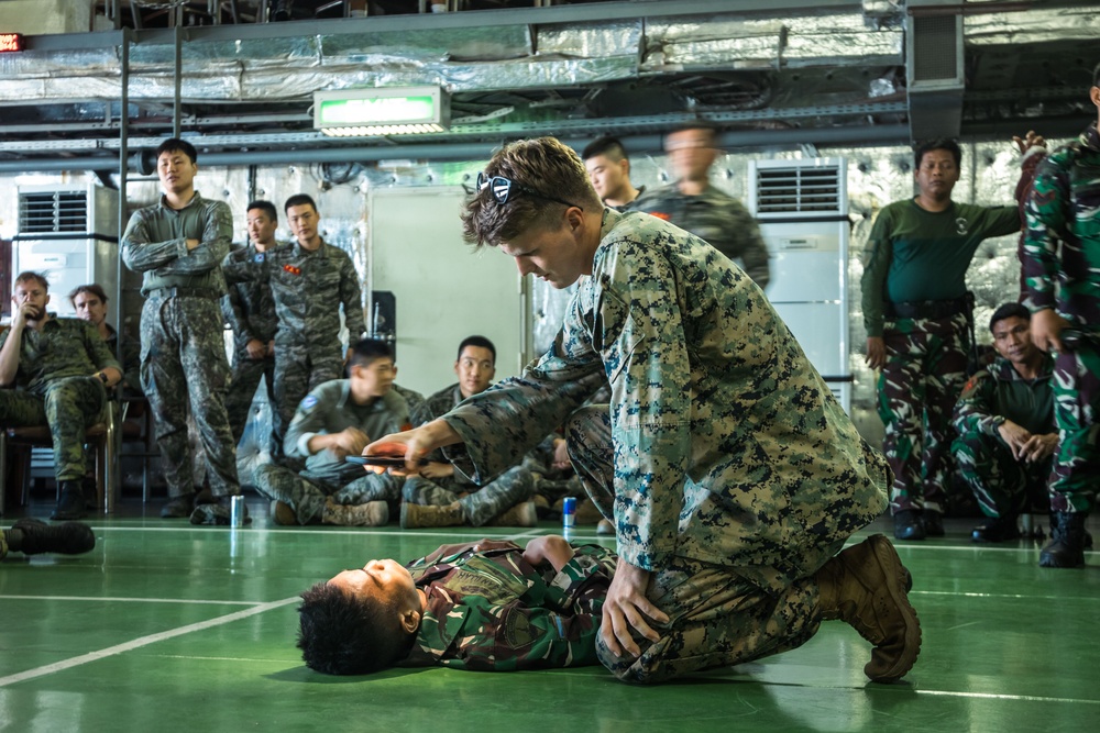Super Garuda Shield 25: U.S. Marines, Dutch Marines, Indonesian Armed Forces conduct Tactical Combat Casualty Care class