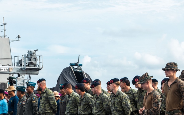 Super Garuda Shield 25: U.S. Marines, Dutch Marines, Indonesian Armed Forces pose for a group photo