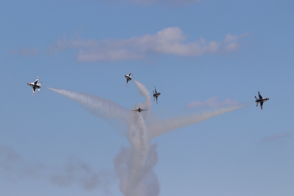 U.S. Air Force Thunderbirds perform at the 2025 Joint Base Andrews Air Show