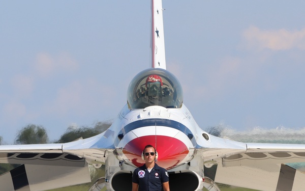U.S. Air Force Thunderbirds perform at the 2025 Joint Base Andrews Air Show