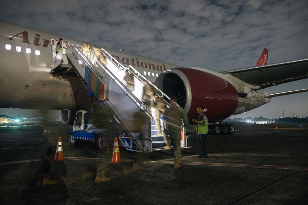 MRF-D 25.3: U.S. Marines return to Australia from Indonesia