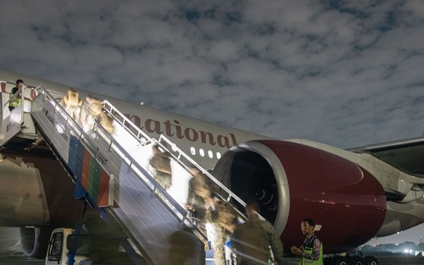MRF-D 25.3: U.S. Marines return to Australia from Indonesia