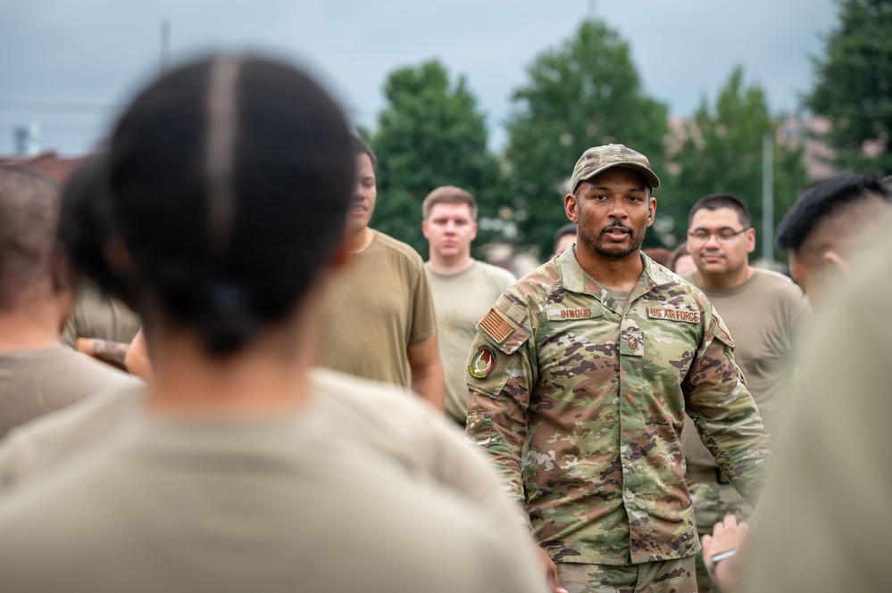 SNCO Foundations Course, ALS students participate in Overcoming Adversity lesson