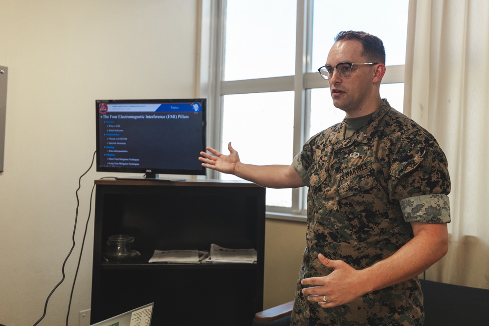 U.S. Marines, Space Force train in electromagnetic warfare