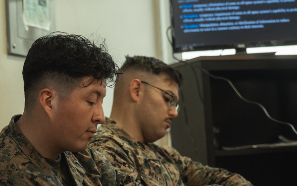 U.S. Marines, Space Force train in electromagnetic warfare