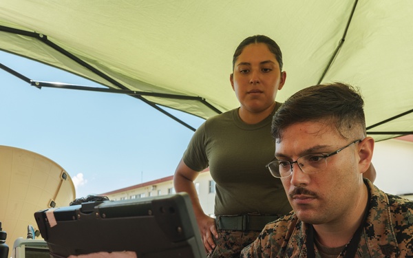 U.S. Marines, Space Force train in electromagnetic warfare