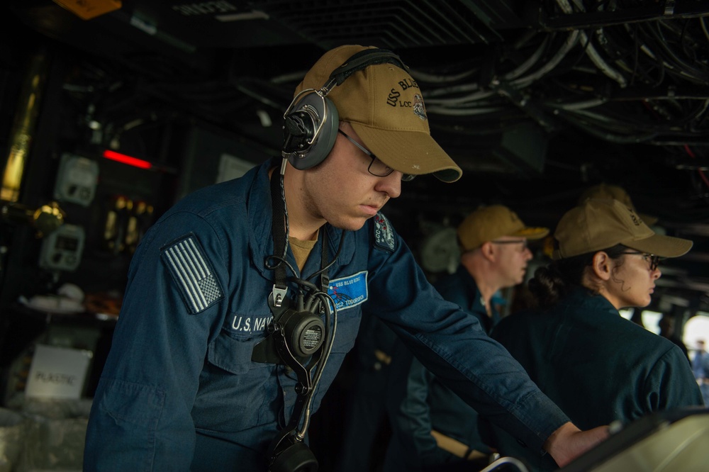 USS BLUE RIDGE ARRIVES IN SOUTH KOREA
