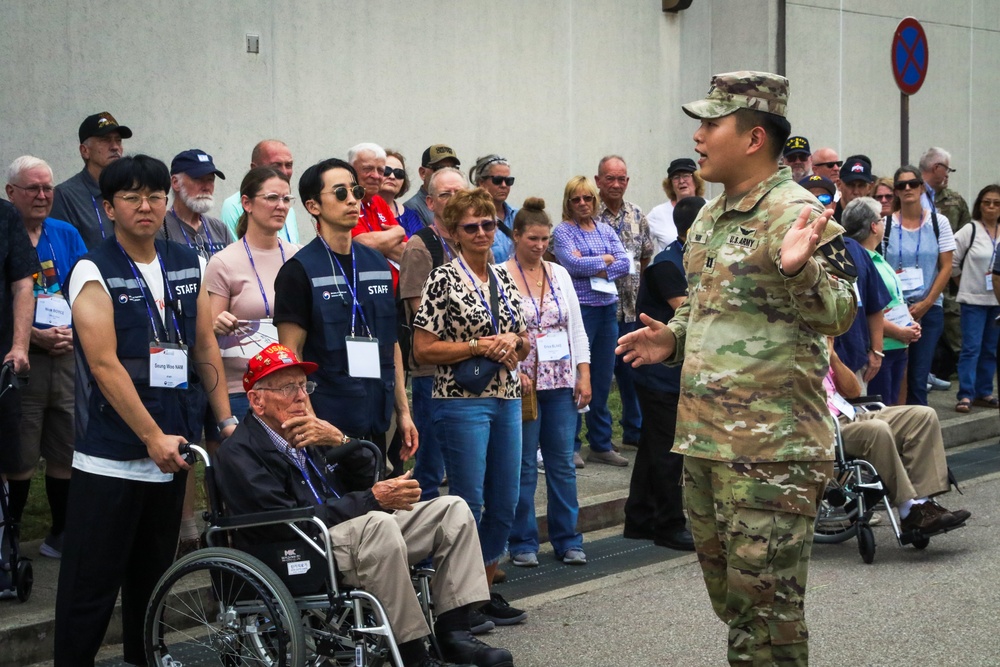 4-2 AB Static Display for Korean War Veterans