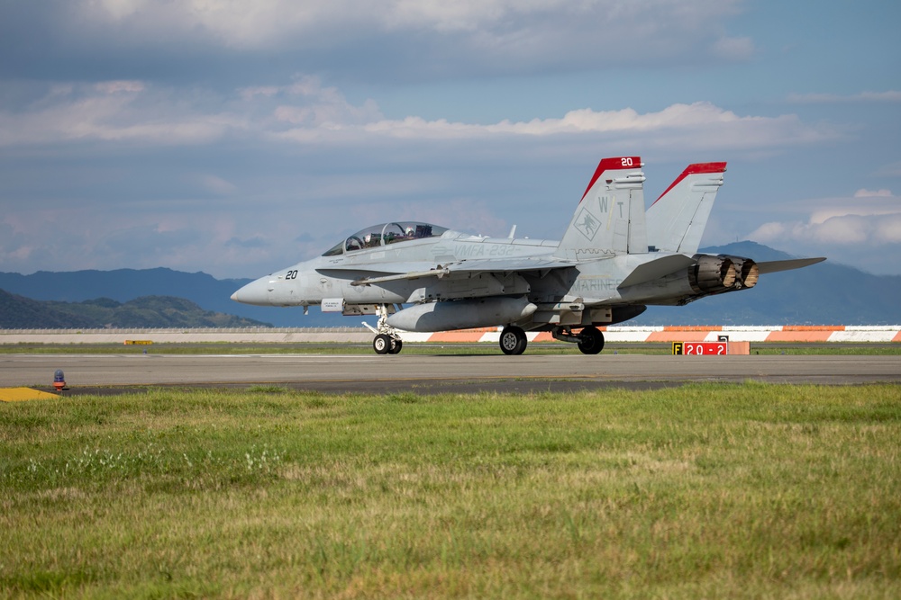 Red Devil’s take off at MCAS Iwakuni