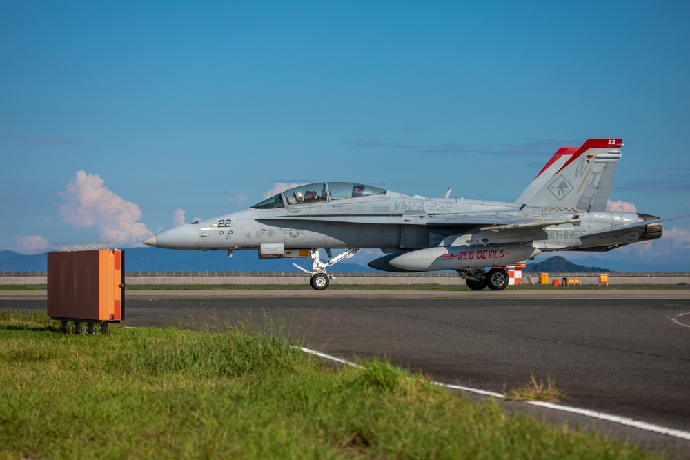 Red Devil’s take off at MCAS Iwakuni