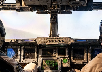 CJTF-HOA, 406 AEW conduct joint water hoist operations