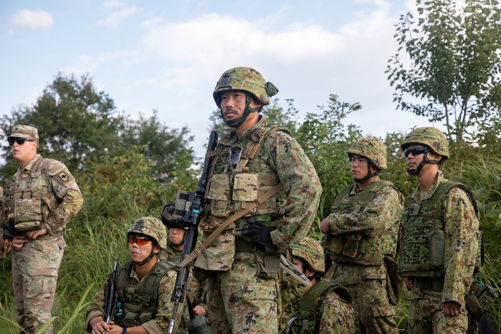 U.S. Army, Australian Soldiers and Japan Ground Self-Defense members are conducting familiarization training prior to the upcoming live fire training.