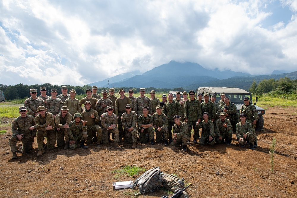 U.S. Army, Australian Soldiers and Japan Ground Self-Defense members are conducting familiarization training prior to the upcoming live fire training.