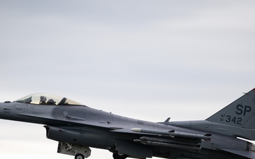 480th FS maintains readiness through adverse conditions training