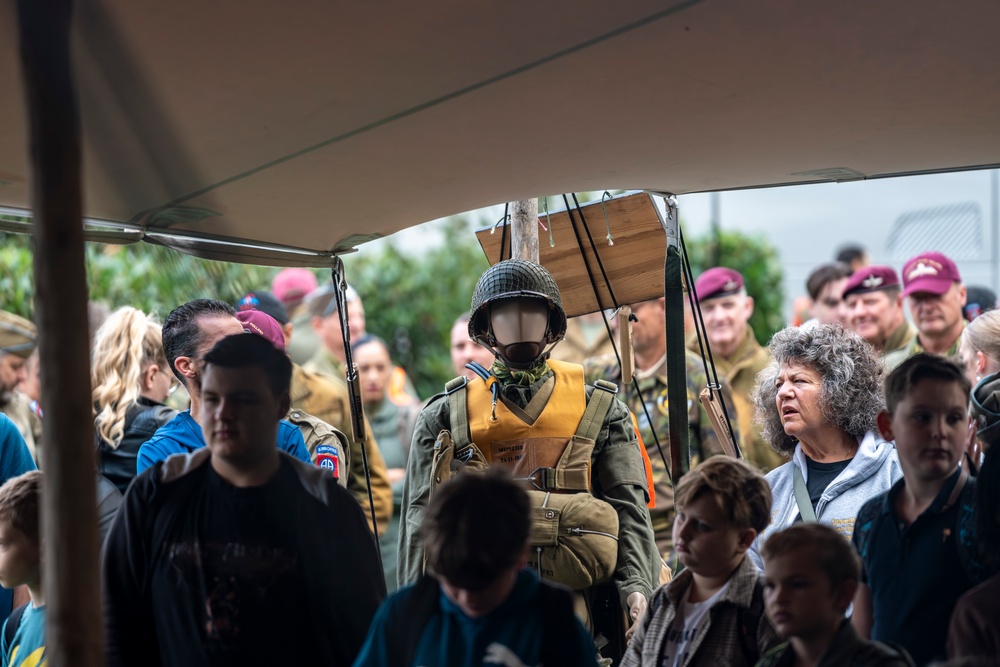 WWII Veterans Return to Groesbeek 81 Years After Market Garden to Share Stories with Dutch Students