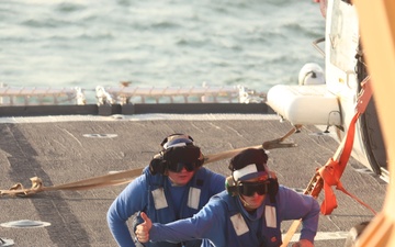 Coast Guard Cutter Spencer, Air Station Elizabeth City conduct air operations in the Chesapeake Bay