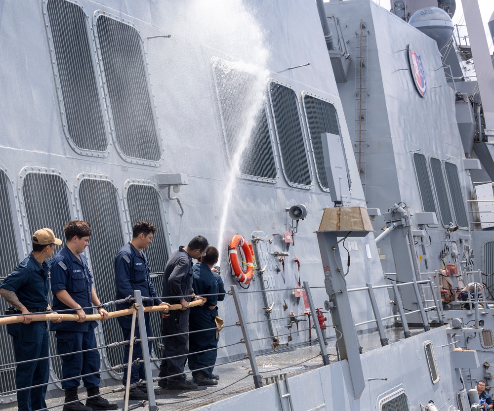 Sailors aboard the USS Dewey conduct a Freshwater Wash-Down