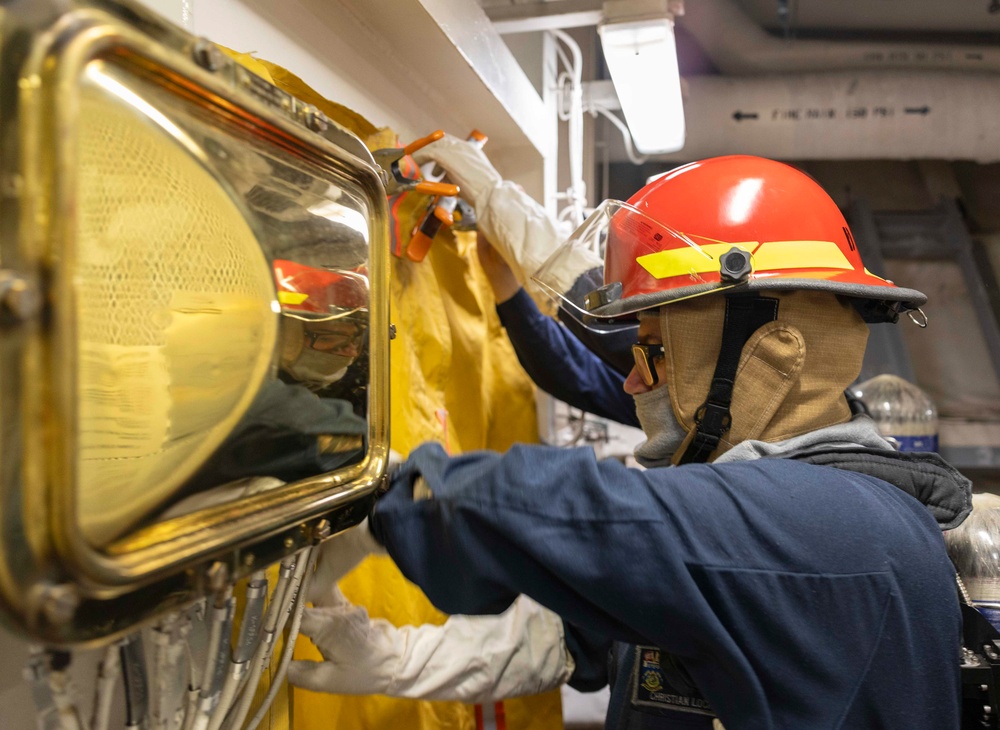 USS Dewey conducts routine General Quarters