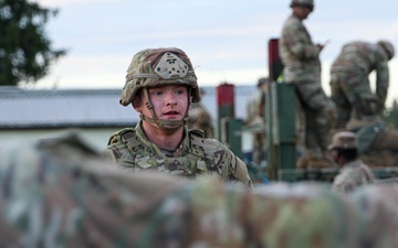 Soldiers conduct Expert Physical Fitness Assessment for E2B testing