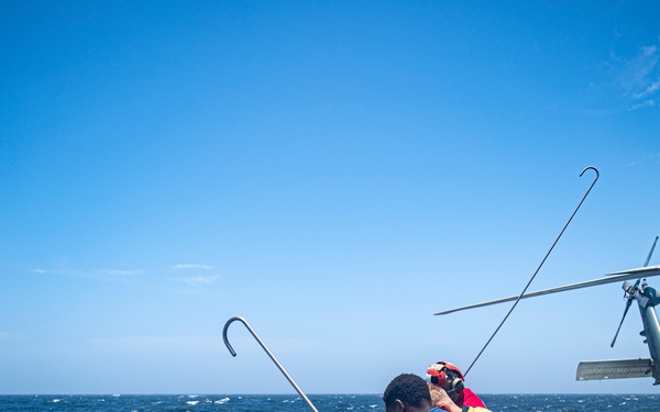 USS Higbee Sailors Conduct Flight Operations