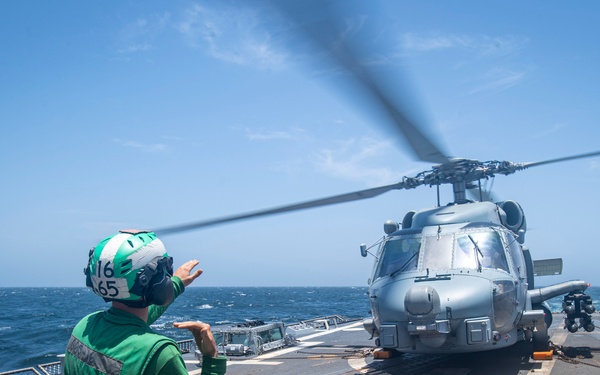 USS Higbee Sailors Conduct Flight Operations