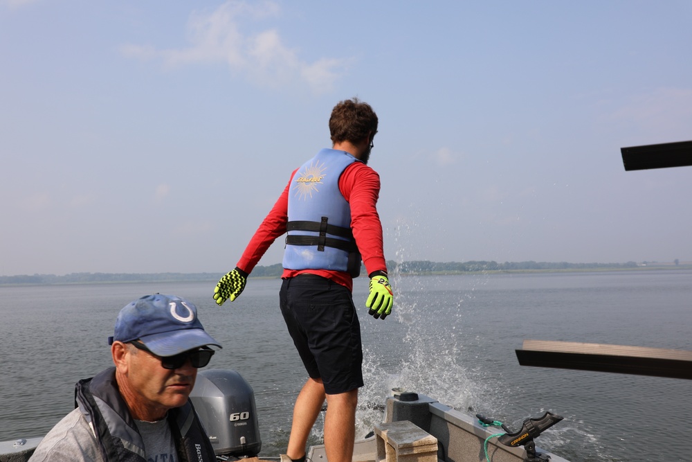 Lake Red Rock Gains Permanent Fish Cover, Ecosystem Support