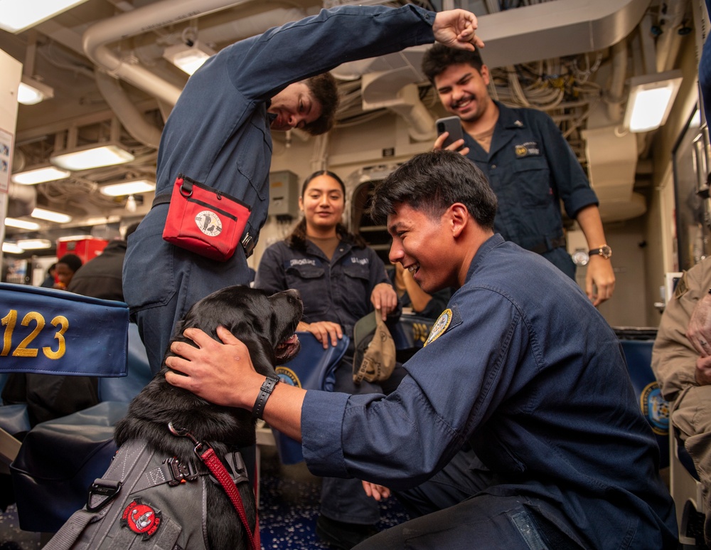 USS Higbee "Mutts on a Mission" Visit USS Higbee "Mutts on a Mission" Visit