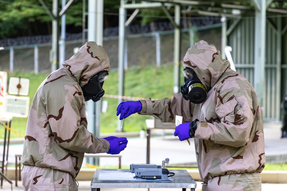 Indiana Army National Guard Conducts Chemical Warfare Agent Training in Slovakia
