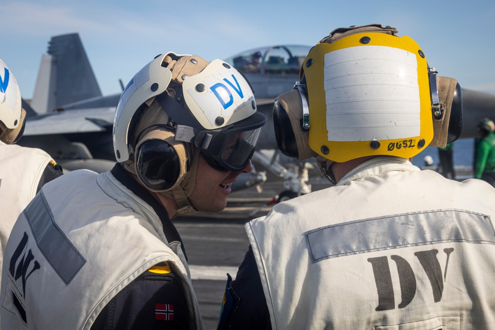 Norwegian Distinguished Visitors Visit USS Gerald R. Ford (CVN 78)