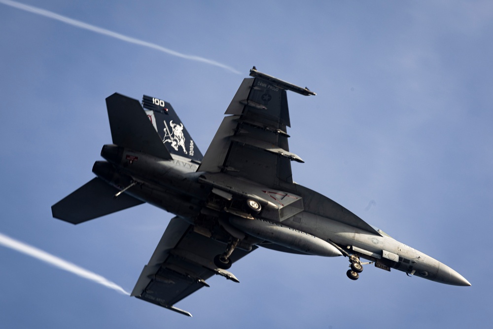 USS Gerald R. Ford (CVN 78) Conducts Flight Operations