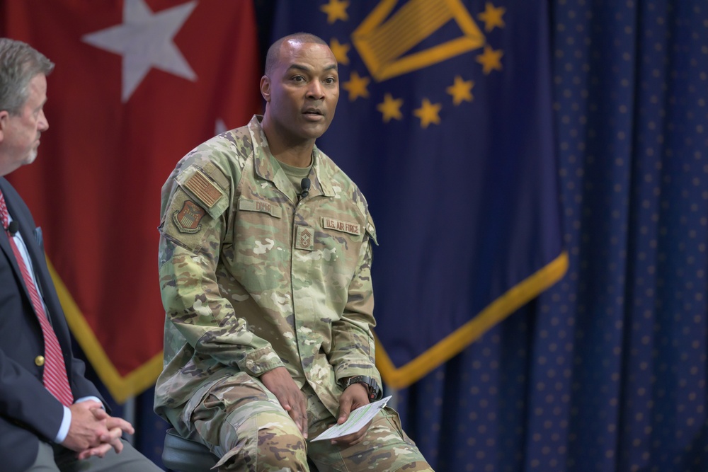 Senior Enlisted Leader looks back on time at DLA before departing