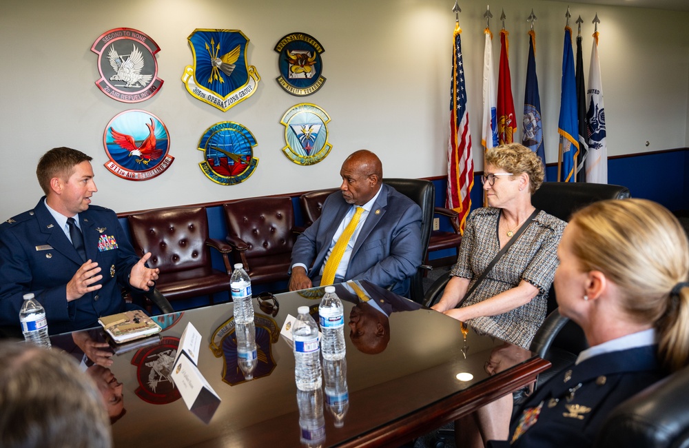 JB MDL hosts U.S. Representatives Houlahan and Conaway