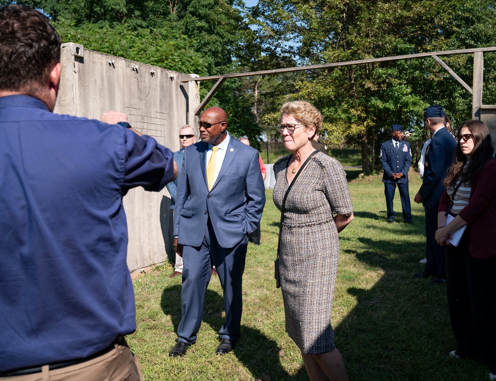 JB MDL hosts U.S. Representatives Houlahan and Conaway