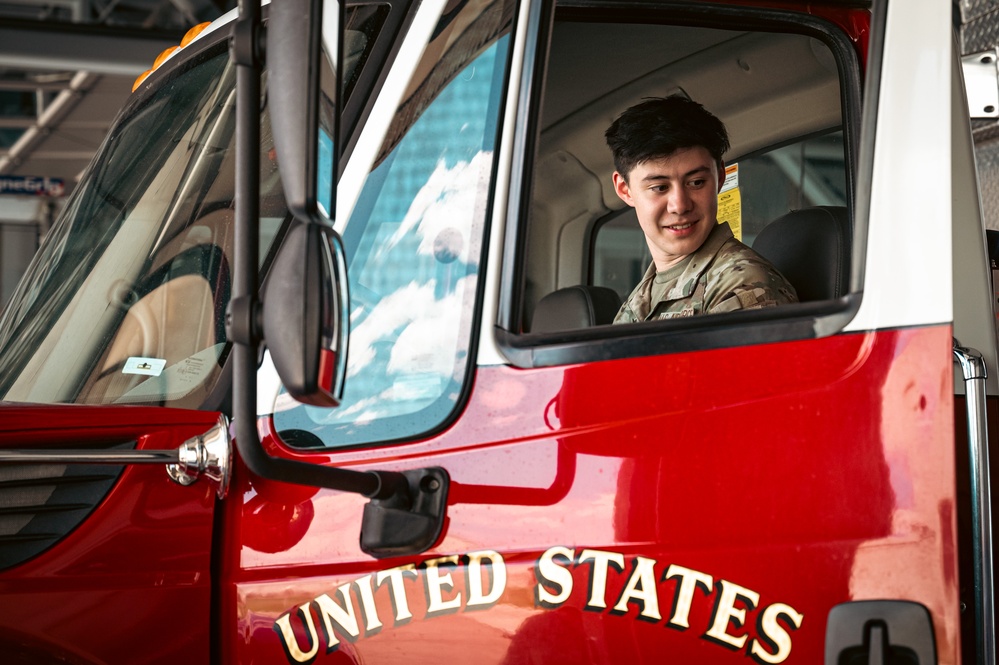 USAFA Cadets Complete Fire Course