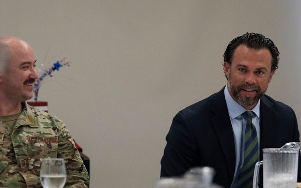 AMC Highlights Rapid Global Mobility During USecAF Visit