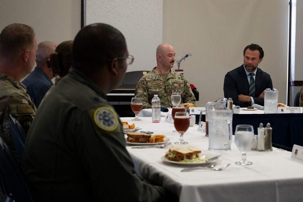 AMC Highlights Rapid Global Mobility During USecAF Visit