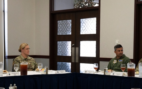 AMC Highlights Rapid Global Mobility During USecAF Visit