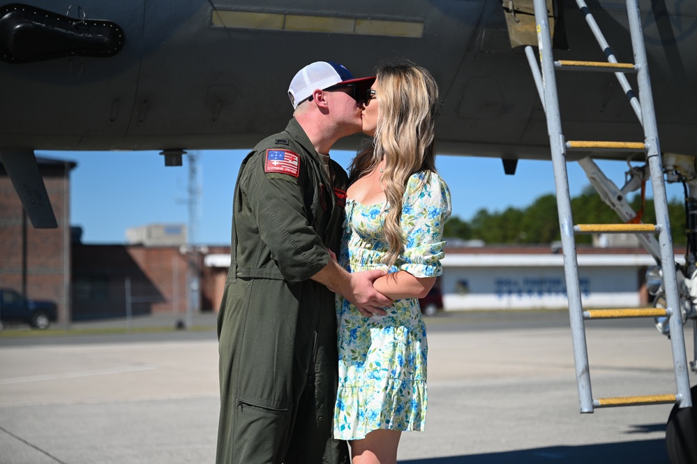 104th Fighter Wing Celebrates Fini Flights for 'Boom' and 'Gronk'
