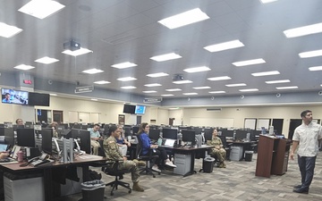 Army Reserve, Pinellas County Officials Strengthen Emergency Communication Ties