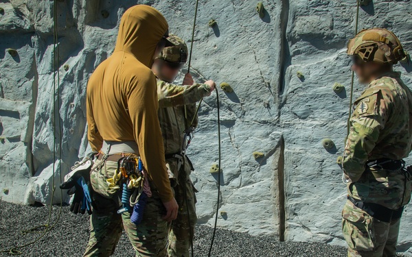 Special Operations Mountain Warfare Training