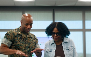 MCIWEST Command Leadership Visits Mary Fay Pendleton Elementary School