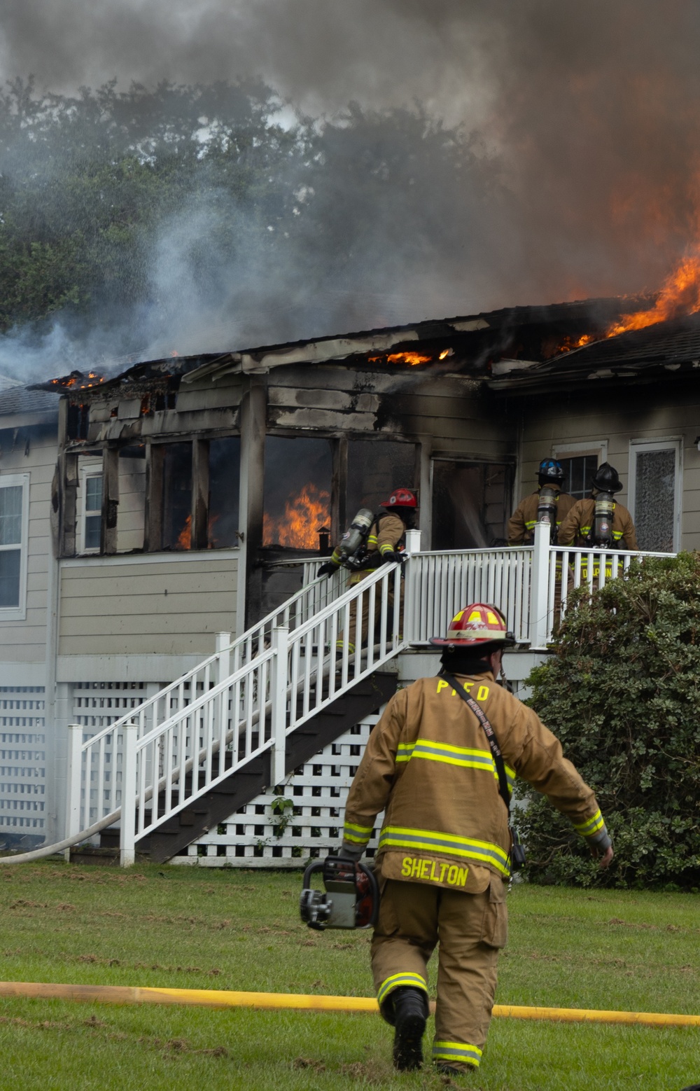 MCRD Parris Island Fire Department Fights House Fire