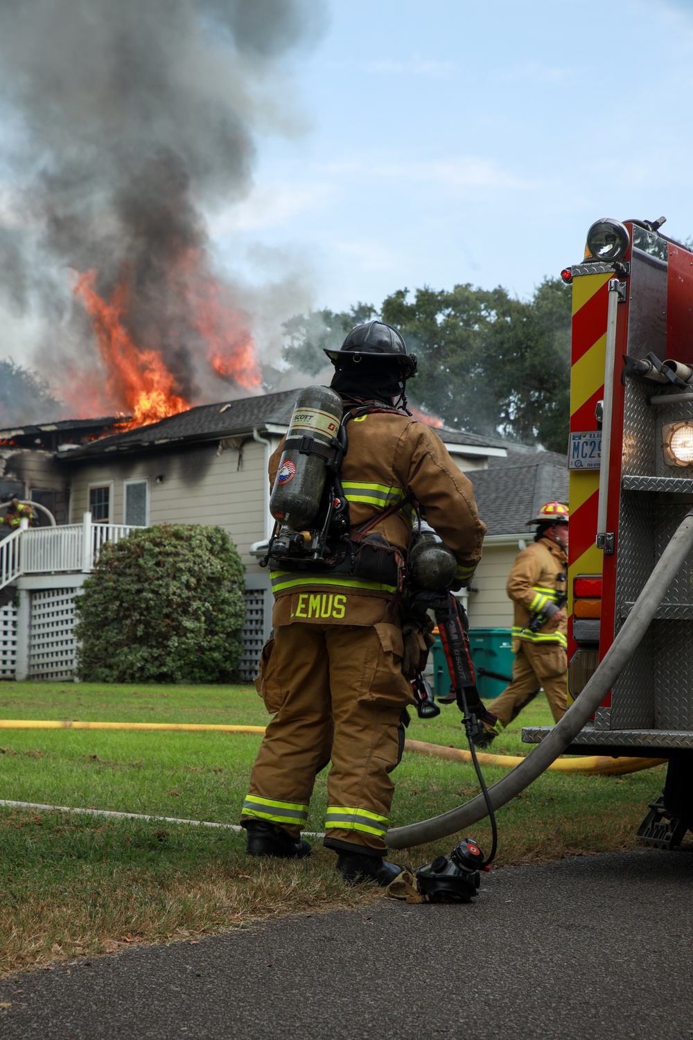 MCRD Parris Island Fire Department Fights House Fire