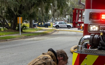 MCRD Parris Island Fire Department Fights House Fire