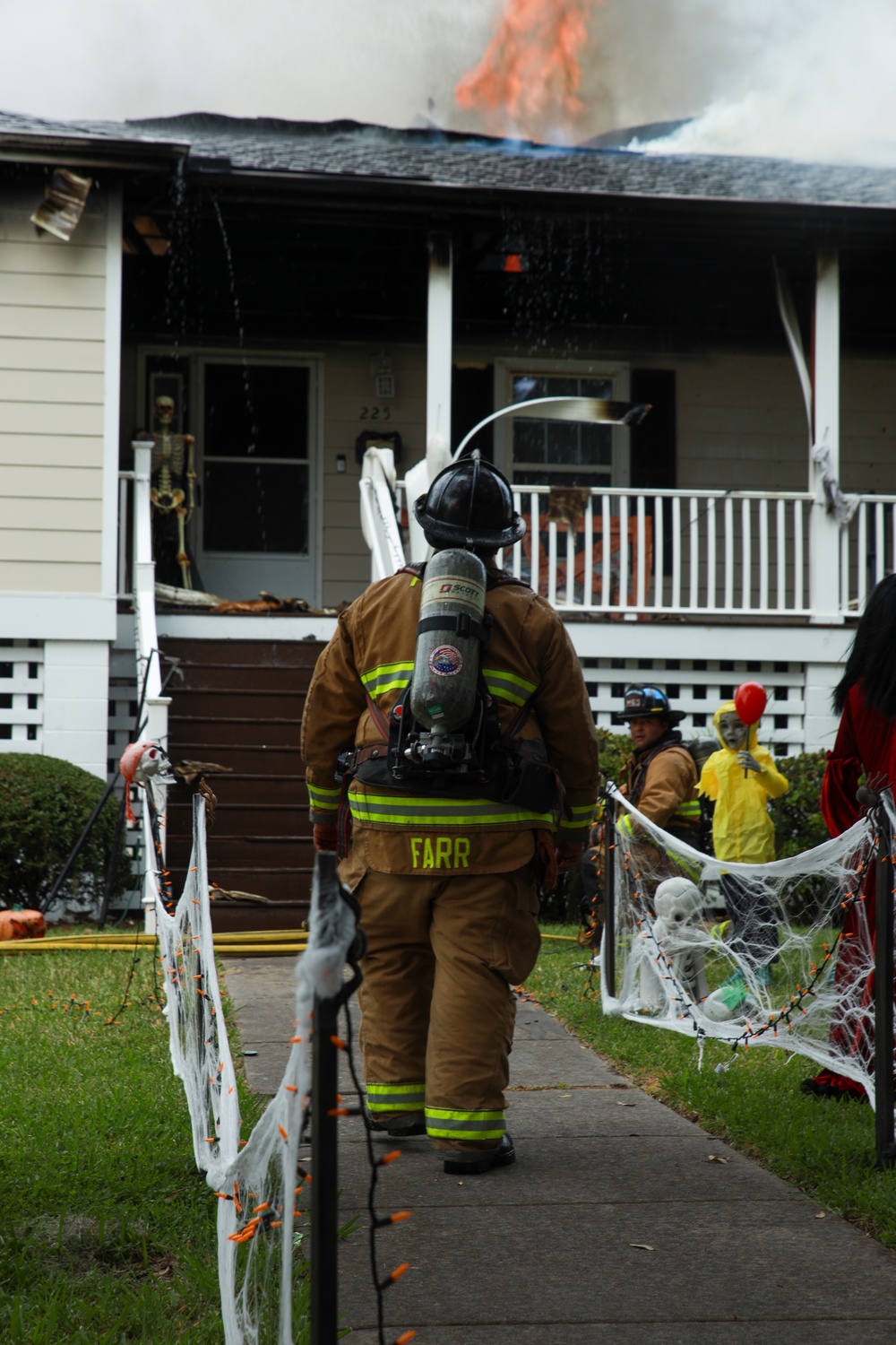 MCRD Parris Island Fire Department Fights House Fire
