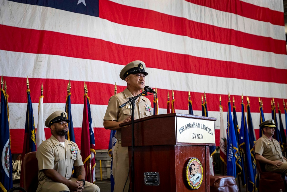 Abraham Lincoln hosts chief pinning ceremony
