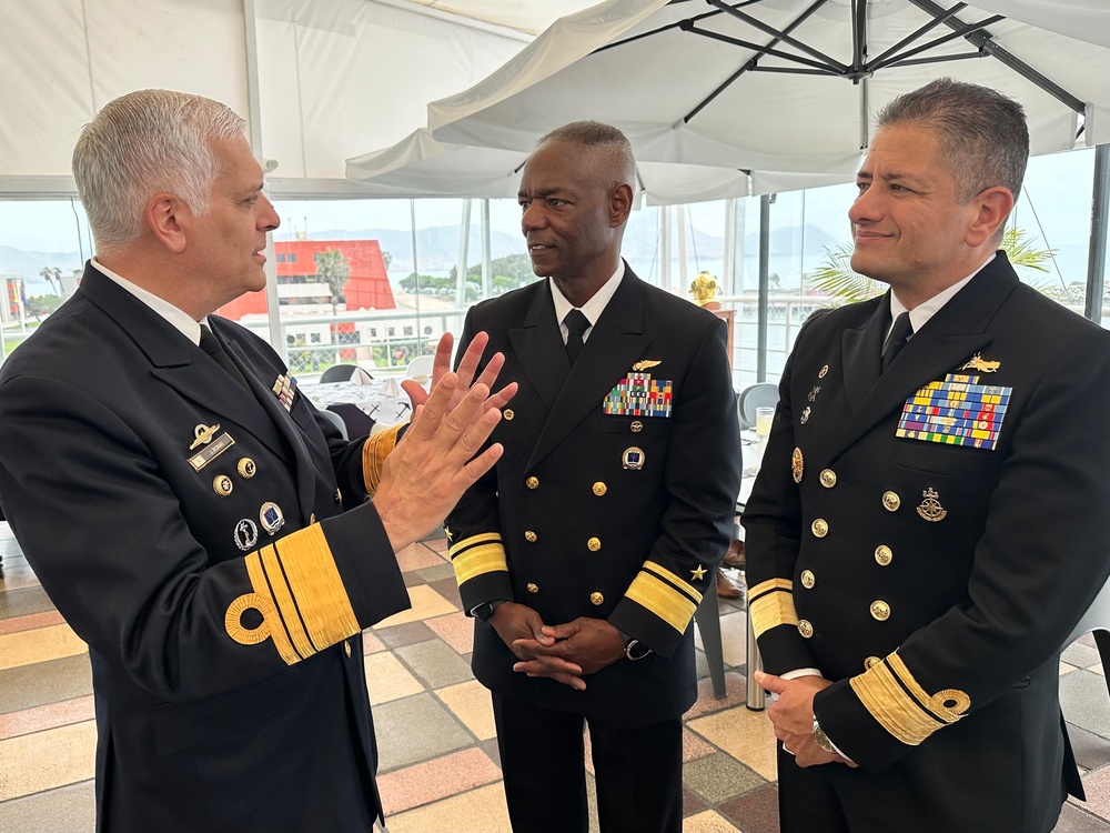 U.S. Naval War College president discusses deterrence, warfighting with South American and global military leaders in Peru
